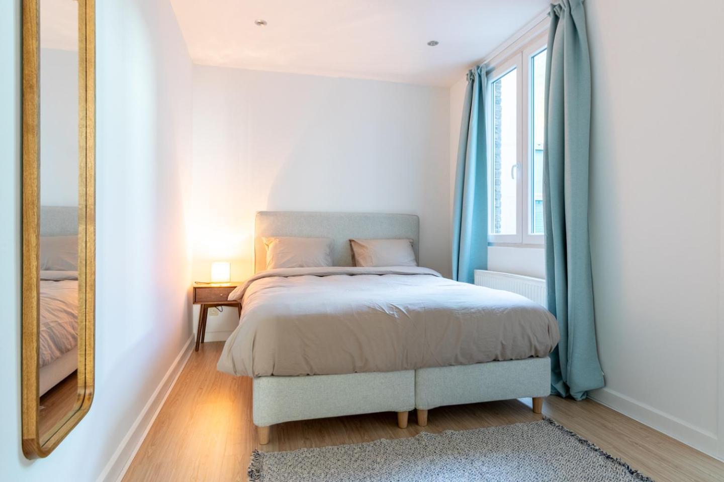 Bright, Spacious & Perfectly Located In The Heart Of Apartment Gent